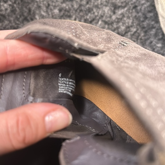 Brown Universal Thread Size 6 Booties - Picture 5 of 6